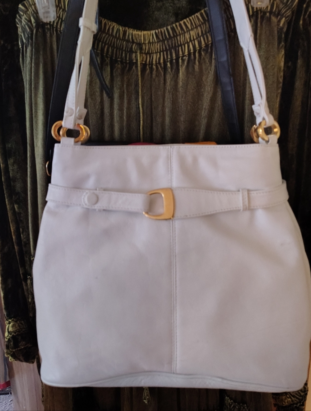 White Leather Shoulder Bag with Gold Hardware